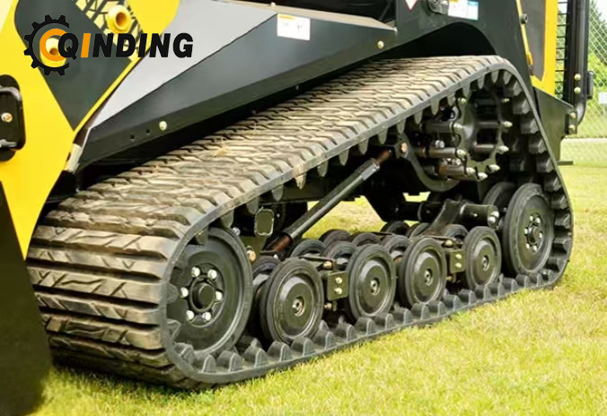 Skid Steer Loader Track Undercarriage Triangle Rubber Track Undercarriage 