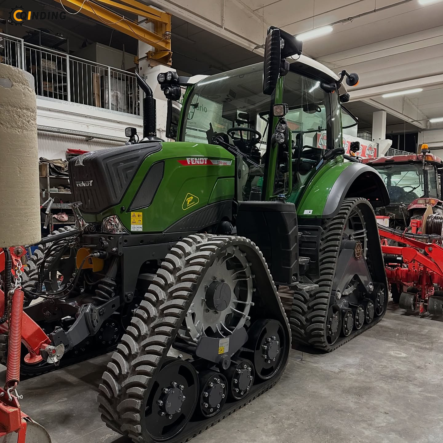 Triangular Rubber Tracked Undercarriage with Customers' Requirements for Agricultural Harvester 