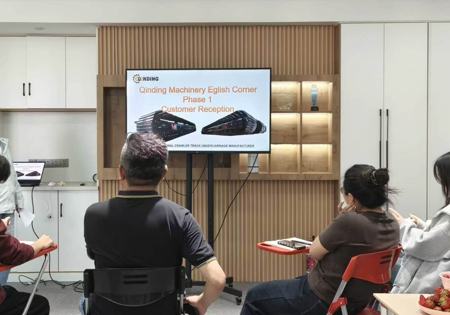 QinDing Machinery Held An English Corner Event with The Theme of "Customer Reception"